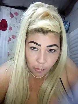 BonniAdams online show from April 4, 2026, 12:50 am