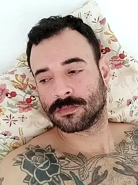 xdandan69 online show from February 3, 2025, 1:19 pm