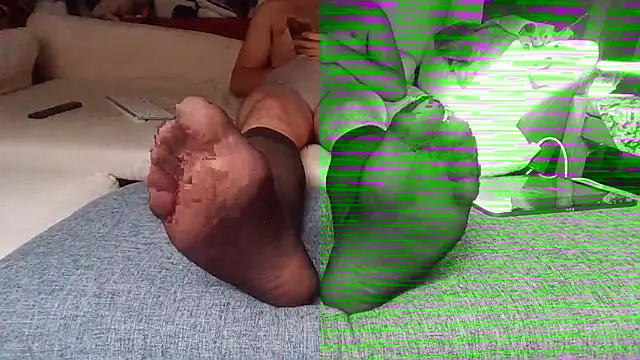 sheer socks online show from October 13, 2025, 8:49 am