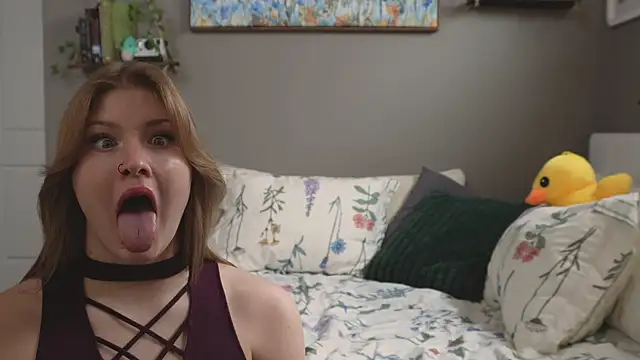 TomAndMarie online show from April 2, 2026, 9:21 pm