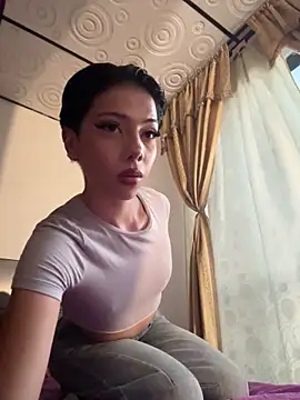 soidai miiu online show from February 19, 2025, 11:25 pm