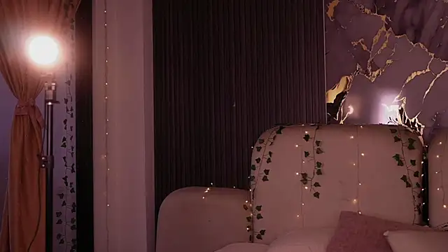 soidai miiu online show from April 8, 2026, 10:55 pm