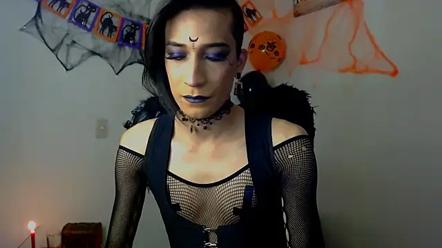 NovaNyx11 online show from October 10, 2025, 10:43 pm