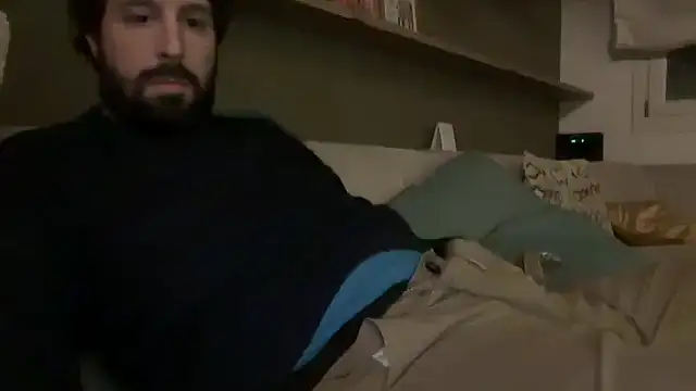 Ovett086 online show from February 18, 2026, 10:28 pm