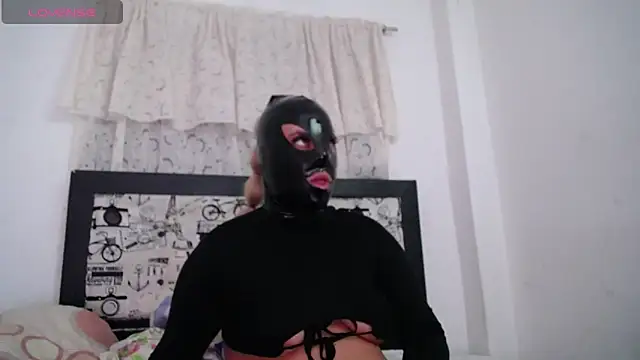 Snapshot of Pamela_Rut_ chatting on February 14, 2025, 12:25 pm Pamela Rut online show from February 14, 2025, 12:25 pm