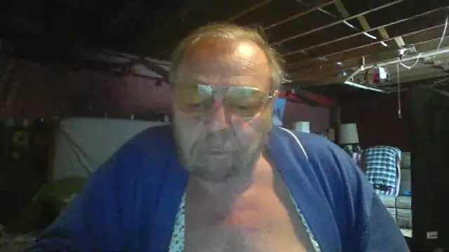 Snapshot of mercuryice chatting on February 24, 2026, 3:02 pm mercuryice online show from February 24, 2026, 3:02 pm