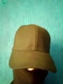 1Dseralmora2 online show from October 25, 2025, 4:18 pm