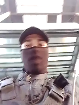 1Dseralmora2 online show from October 26, 2025, 1:22 pm