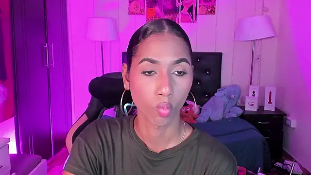 Alissemasiel online show from February 4, 2026, 5:41 pm