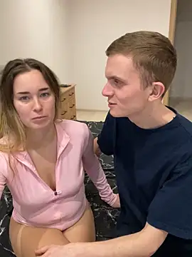 alisanikita online show from December 5, 2025, 5:39 am