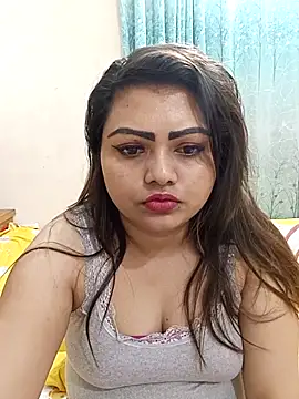 blue-berry07 online show from May 10, 2026, 8:22 pm
