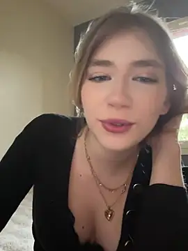 angeleyezlolita online show from February 6, 2025, 3:31 pm