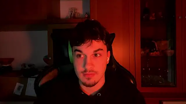 NaplesGuy04 online show from February 14, 2025, 4:20 pm