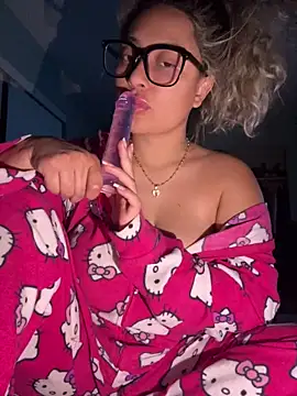 babygirl ak online show from March 22, 2025, 7:36 am