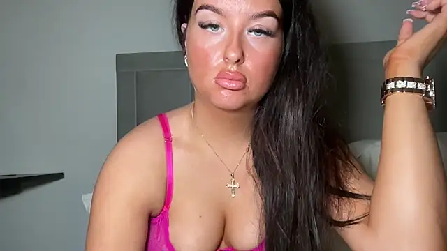 stephhxxx online show from February 25, 2025, 10:42 pm