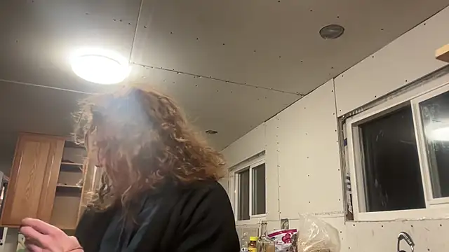 Snapshot of redone8in chatting on February 7, 2025, 2:40 am redone8in online show from February 7, 2025, 2:40 am