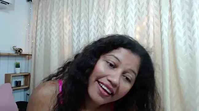 VictoraDelReal online show from February 4, 2025, 12:19 am