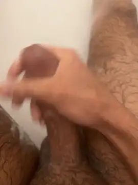 amialiii online show from April 10, 2026, 1:18 pm