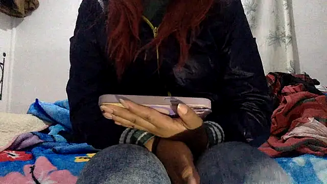 sharonlopez9611 online show from October 9, 2025, 2:34 am