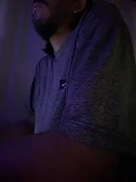 Mineirinho043 online show from March 14, 2026, 12:16 am