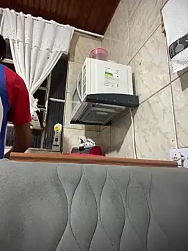 Mineirinho043 online show from February 10, 2026, 1:15 am