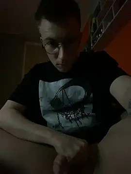 ItsMeLumisch online show from March 1, 2025, 12:17 am