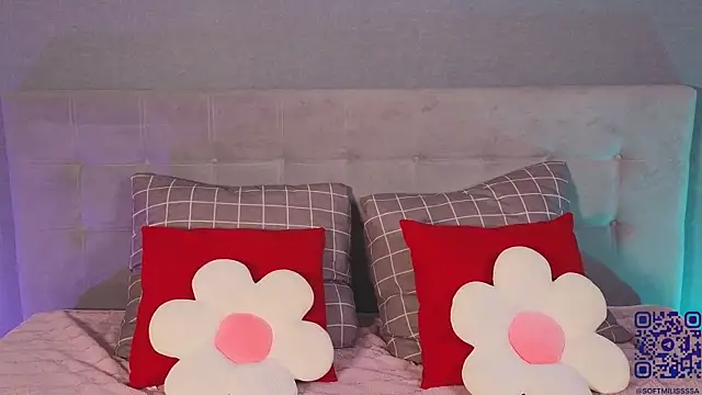 Snapshot of soft_babe chatting on May 29, 2026, 4:57 pm soft babe online show from May 29, 2026, 4:57 pm
