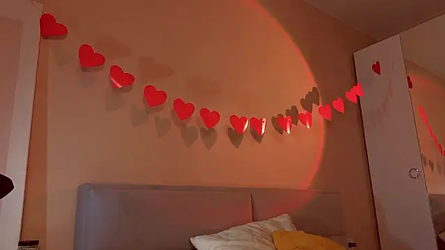 Snapshot of Mia_Luw chatting on February 28, 2026, 3:06 am Mia Luw online show from February 28, 2026, 3:06 am