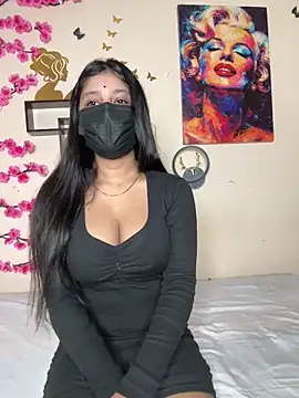 hotgirlpriya789 online show from October 10, 2025, 3:02 pm