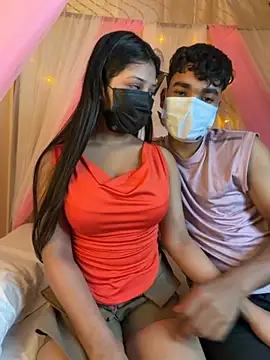 hotgirlpriya789 online show from November 18, 2025, 4:10 pm