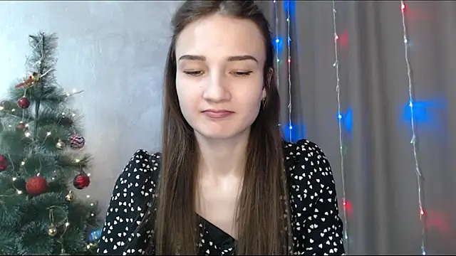 RoyalDessertt online show from December 23, 2025, 8:46 am