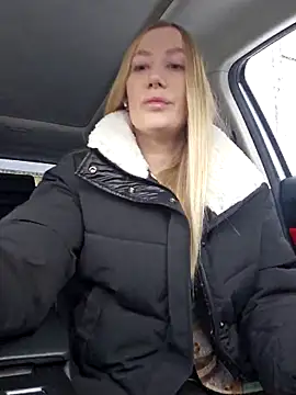 Pussy Drive03 online show from November 28, 2025, 6:13 am