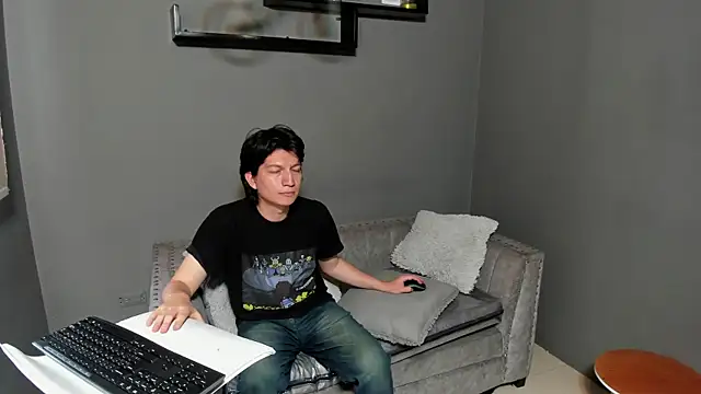 Golden-Boyy online show from March 2, 2025, 12:25 pm