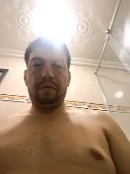 reyarturs13 online show from March 1, 2026, 9:26 pm