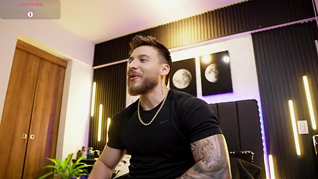 David blake  online show from December 16, 2025, 5:33 am