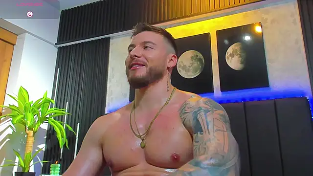 Snapshot of David_blake_ chatting on February 13, 2025, 4:43 am David blake online show from February 13, 2025, 4:43 am