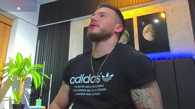 Snapshot of David_blake_ chatting on February 21, 2025, 3:23 am David blake online show from February 21, 2025, 3:23 am