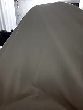 xingyintaidi online show from April 13, 2026, 4:33 pm