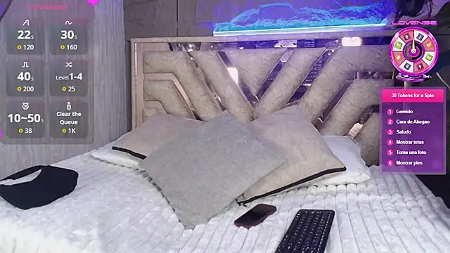 Snapshot of Miaa_Lee7 chatting on March 3, 2026, 9:33 pm Miaa Lee7 online show from March 3, 2026, 9:33 pm