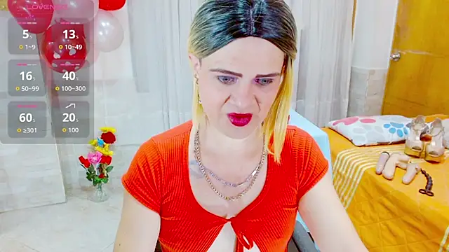 Snapshot of Dolldirtyxxx chatting on February 22, 2026, 4:48 am Dolldirtyxxx online show from February 22, 2026, 4:48 am