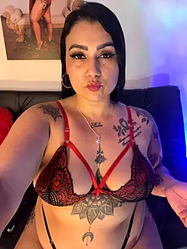 Snapshot of Madissonlove_1 chatting on September 11, 2025, 2:55 am Madissonlove 1 online show from September 11, 2025, 2:55 am