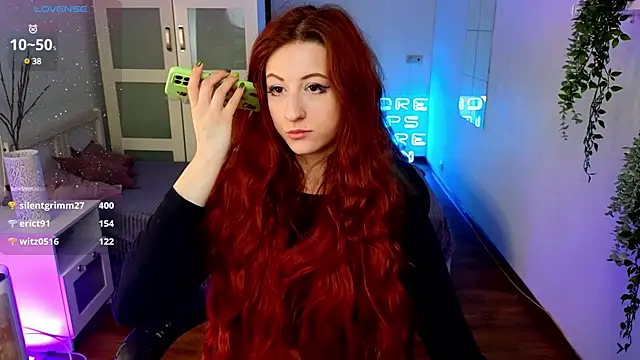 Katy diamond  online show from March 19, 2025, 8:01 am