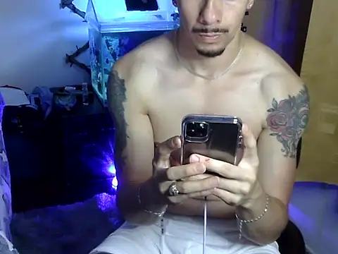 venusfranco 94 online show from November 18, 2025, 6:17 am