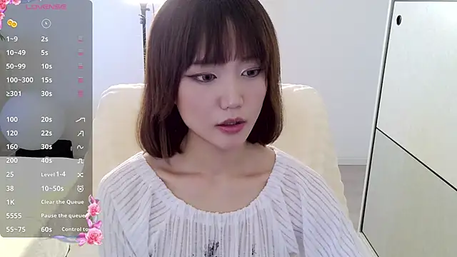 Snapshot of _misayu_99 chatting on February 13, 2025, 8:17 am misayu 99 online show from February 13, 2025, 8:17 am