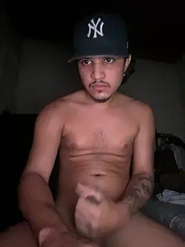 Snapshot of daniel6916 chatting on March 1, 2025, 2:59 am daniel6916 online show from March 1, 2025, 2:59 am