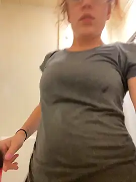 grassXass420 online show from October 26, 2025, 9:20 am