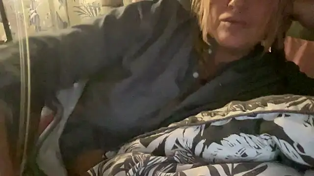 Billiexxx online show from October 3, 2025, 7:59 pm