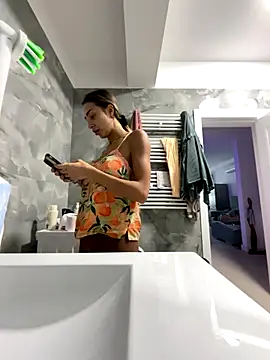 BonyBon29 online show from November 20, 2025, 6:47 am