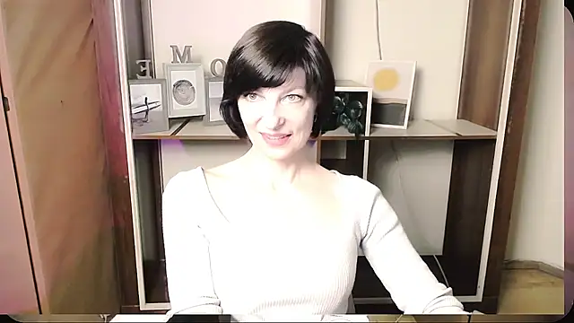 Snapshot of _AngeliaFlow_ chatting on May 31, 2026, 9:04 am AngeliaFlow online show from May 31, 2026, 9:04 am