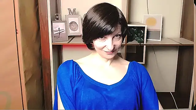 Snapshot of _AngeliaFlow_ chatting on April 29, 2026, 8:51 am AngeliaFlow online show from April 29, 2026, 8:51 am